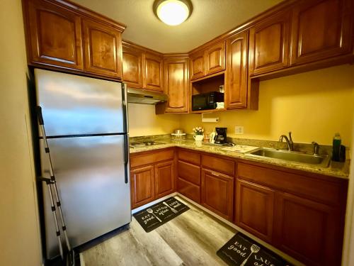 Cocina, Monterey Bay Lodge in Monterey Airport Area