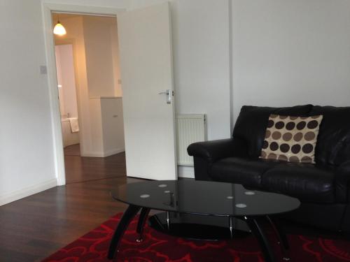 Aberdeen Serviced Apartments - Bloomfield - image 8