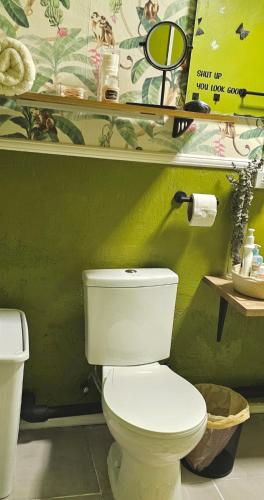 A Piece of Sun in Токумен