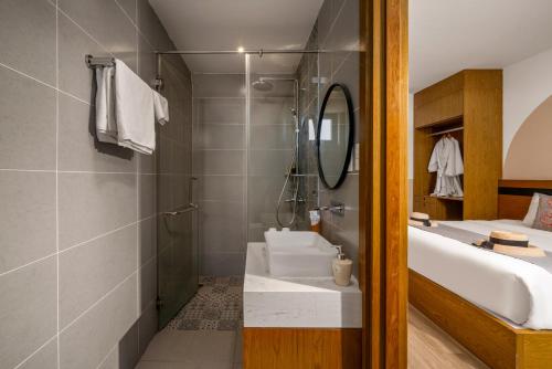 Penthouse Apartment image 4