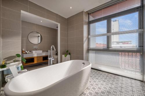 Penthouse Apartment image 5