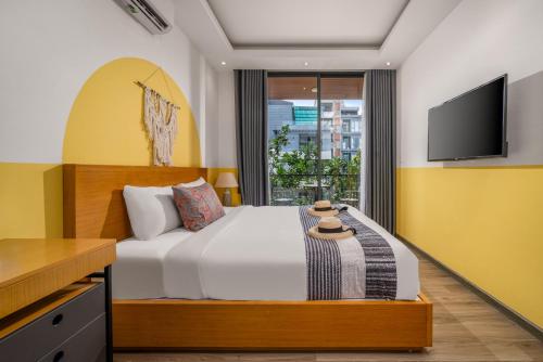 Suite with Balcony image 8