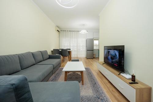 IZZY Apartments, Tirana