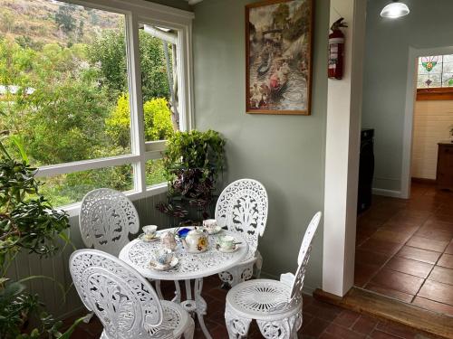 The Willow Bank Guest House in Wakefield