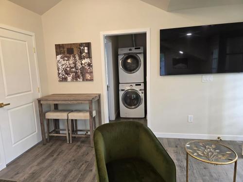 Luxury Living in the city in Lowry