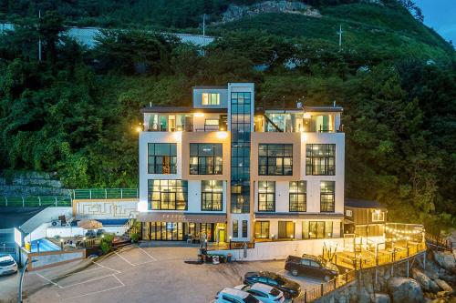Yellow Submarin Spa Pension in Hwayang-myeon