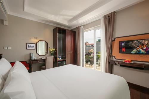 room detail thumbnail 0