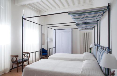 Large Double or Twin Room