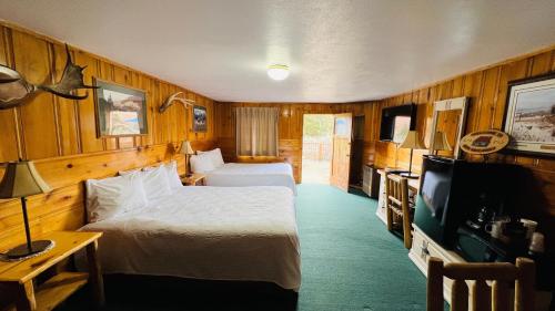 Queen Room