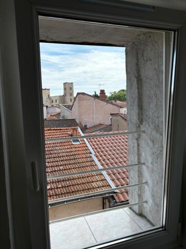 Studio le cocon aux portes de Lyon in Neuville-sur-Saone