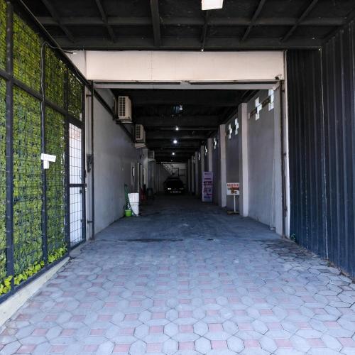 RedDoorz at Omah Joyo Solo Inn – Surakarta (Solo), NY