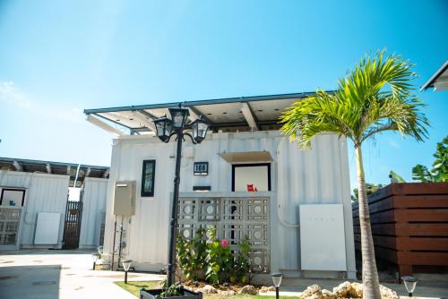 숙소 외관, ZUMI TERRACE うちなーみやリゾート宮古島 (ZUMI TERRACE うちなーみやリゾート宮古島) in 요나하 해변