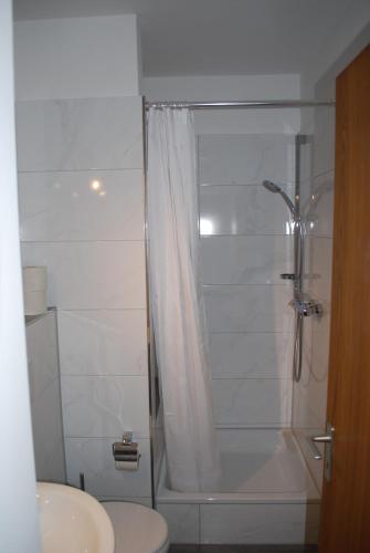 Hotel Lohmann - image 13