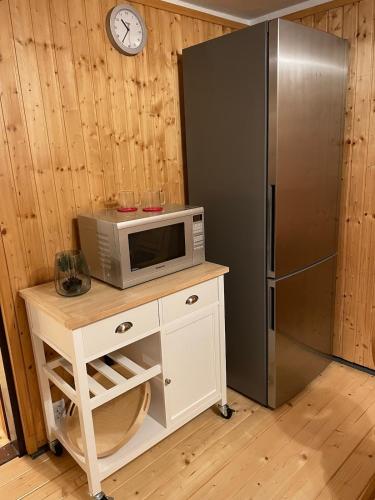 Spirkenhütte Fichtelberg - Ferienhaus bis 6 Personen - mit Sauna - am Fichtelsee (Spirkenhutte Fichtelberg - Ferienhaus bis 6 Personen - mit Sauna - am Fichtelsee) in 菲希特爾貝格