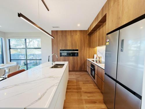 Brand-New Luxury 5 bedroom house in Epsom, Auckland (photo 6)
