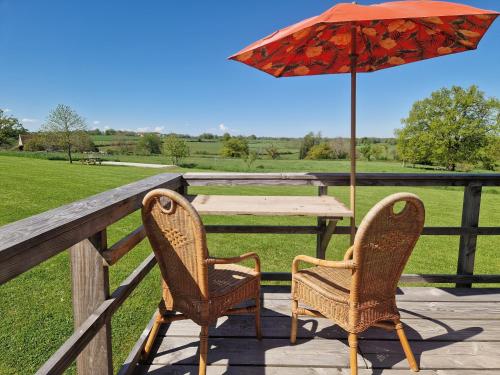 Roulotte La Maison Des Trois Grands in 尚邦胡埃茲河畔