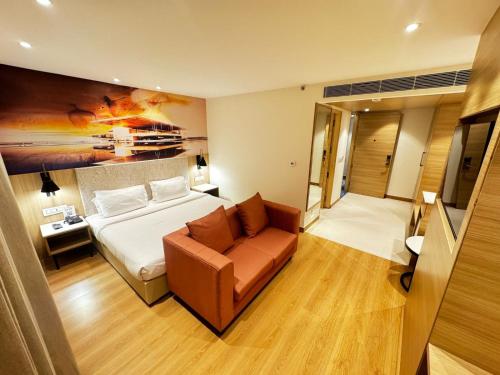 Executive Double Room image 3