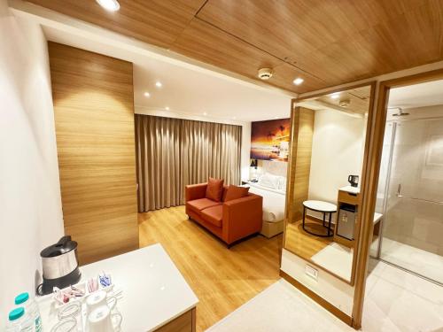 Executive Double Room image 4