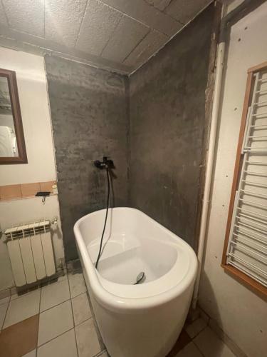 Zuhanyzó, Salève Glamping (Saleve Glamping) in Archamps