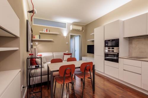 GuestHost - Il Nido nella Corte - Lovely Flat X3, Bergamo (photo 6)