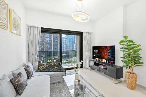Majestic ActOne 1BR dowtown Dubai, Dubaj (fotografie 8)