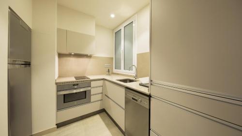 Fisa Rentals Ramblas Apartments, Barcelona (fotografie 9)