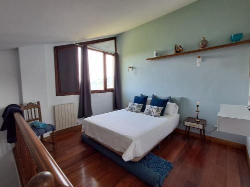 B&B Eguzkitza Room Type - Double Room with Balcony B&B Eguzkitza Room Type - Double Room with Balcony
