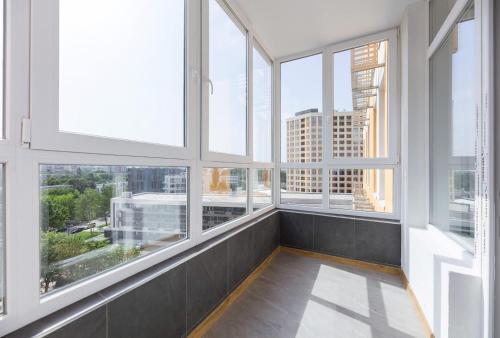 45 Kyiv Lovely Apartment in Nyvky Park in Svyatoshynskyj