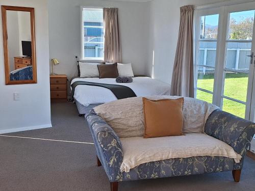 Oxford Retreat in Martinborough