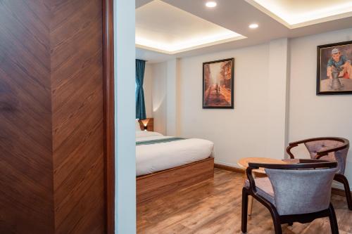 Deluxe Single Room