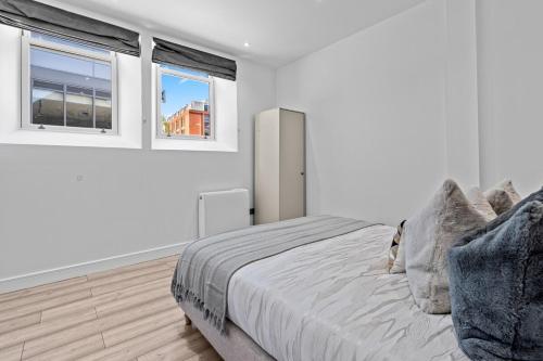The Nook - 2 min from Station - Free Parking - Courtyard, Swindon (fotografie 3)