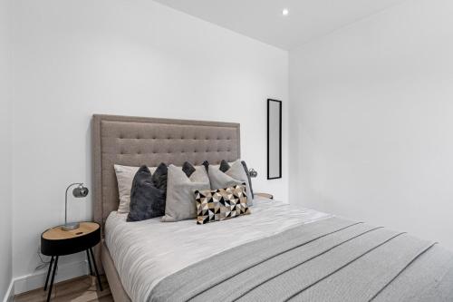 The Nook - 2 min from Station - Free Parking - Courtyard, Swindon (fotografie 8)