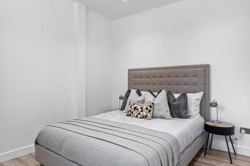 The Nook - 2 min from Station - Free Parking - Courtyard, Swindon (fotografie 10)
