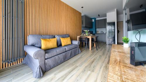 One-Bedroom Apartment image 10