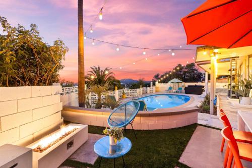 บริการและสิ่งอำนวยความสะดวก, Luxury Hilltop Stay Pool, Firepit and Views in ลาเมซา (CA)