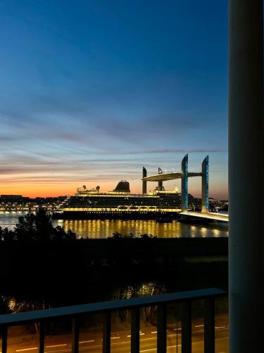Exceptional panoramic view, Bordeaux