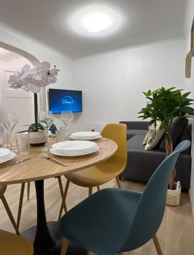 Palvelut, PARIS-MONTROUGE Magnifique Appartement 2 piece de 36m2 - tres cosy pour 1 a 5 personnes refait a neu in Montrouge