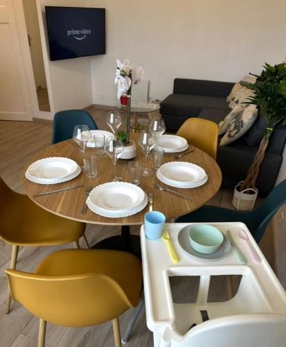 Palvelut, PARIS-MONTROUGE Magnifique Appartement 2 piece de 36m2 - tres cosy pour 1 a 5 personnes refait a neu in Montrouge