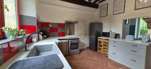 Konyha, Domaine de la Ferme de Tumbrel in Neuville Bosc