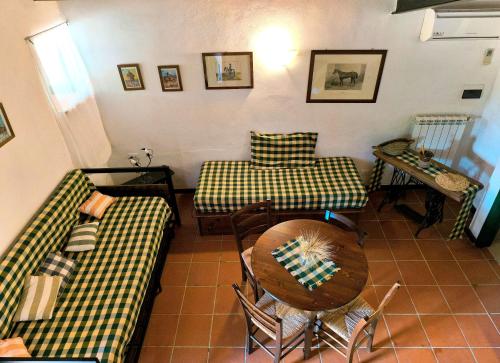 Agriturismo Casalicchio - Tap to explore photos