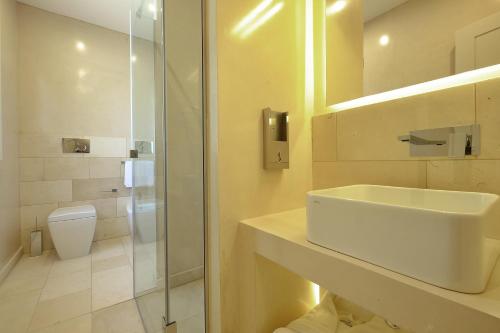 Montiro' Hotel - image 2