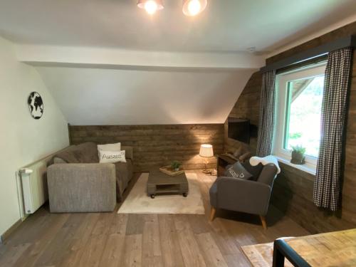 Appartement Felsblick Ferienhaus Fuenf Sinne in 多布里奇