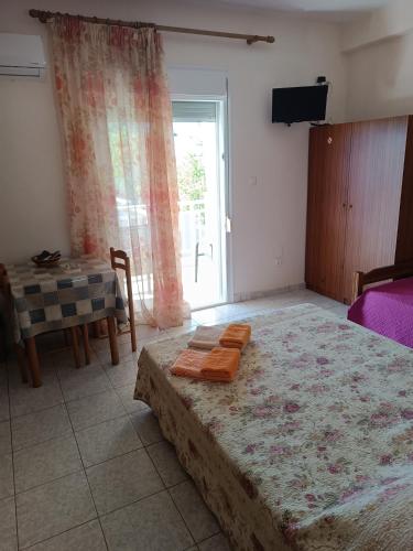 Anestis Apartments - image 8