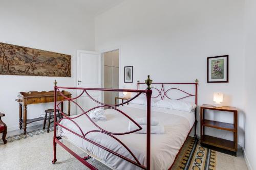 Elegant 3-Bedroom Apartment in Piazza Mazzini, Roma (foto 3)