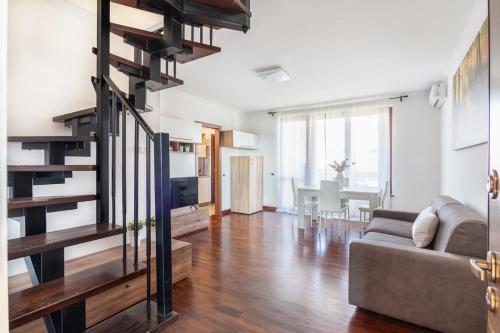 Seadmed, Sunny Terrace Duplex Garbagnate in Arese