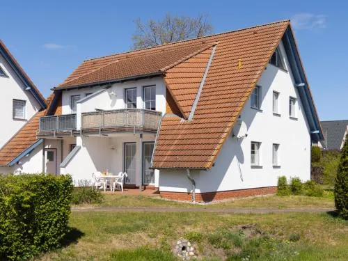 Apartment Gartenstraße-1 by Interhome in Ostseebad Karlshagen, Deutschland