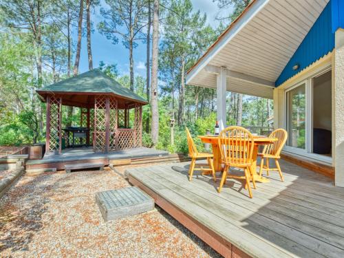 Holiday Home Golf Loisirs-1 by Interhome