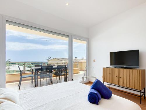 Apartment Sun Village I by Interhome in Palau-saverdera