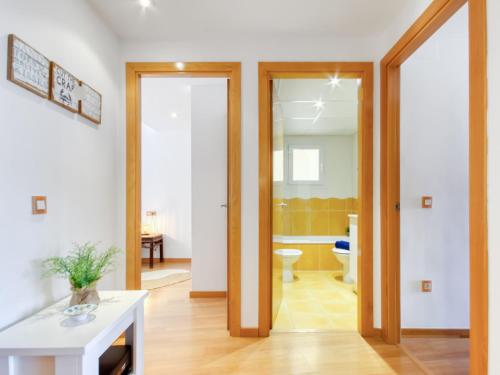 Apartment Sun Village I by Interhome in Palau-saverdera
