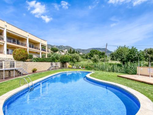 Apartment Sun Village I by Interhome in Palau-saverdera